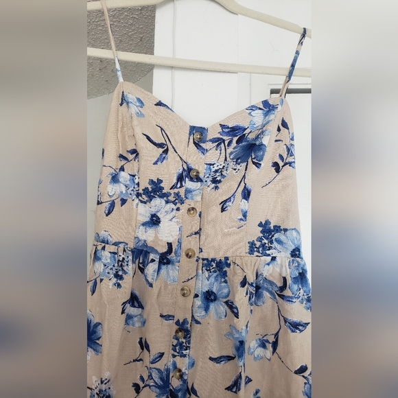 MIDI DRESS TAN WITH BLUE FLOWERS - Picture 2 of 4